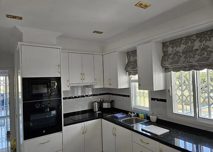 Club Atlantis 148 - One Bed